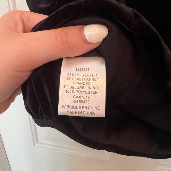 Cropped Tank Top - Picture 6 of 6